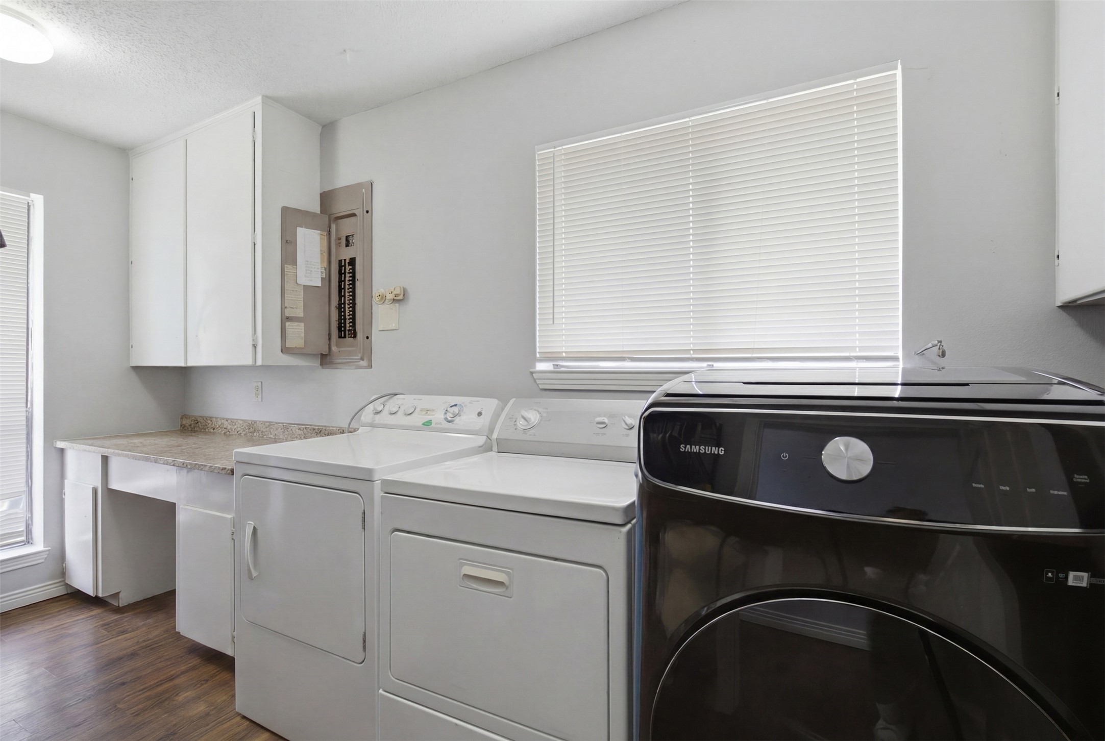 1933 Potter Lane Mesquite TX 75149