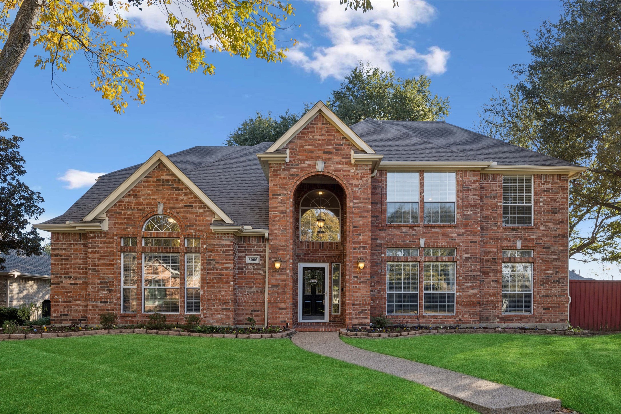 3006 Cottonwood Court Rowlett TX 75088