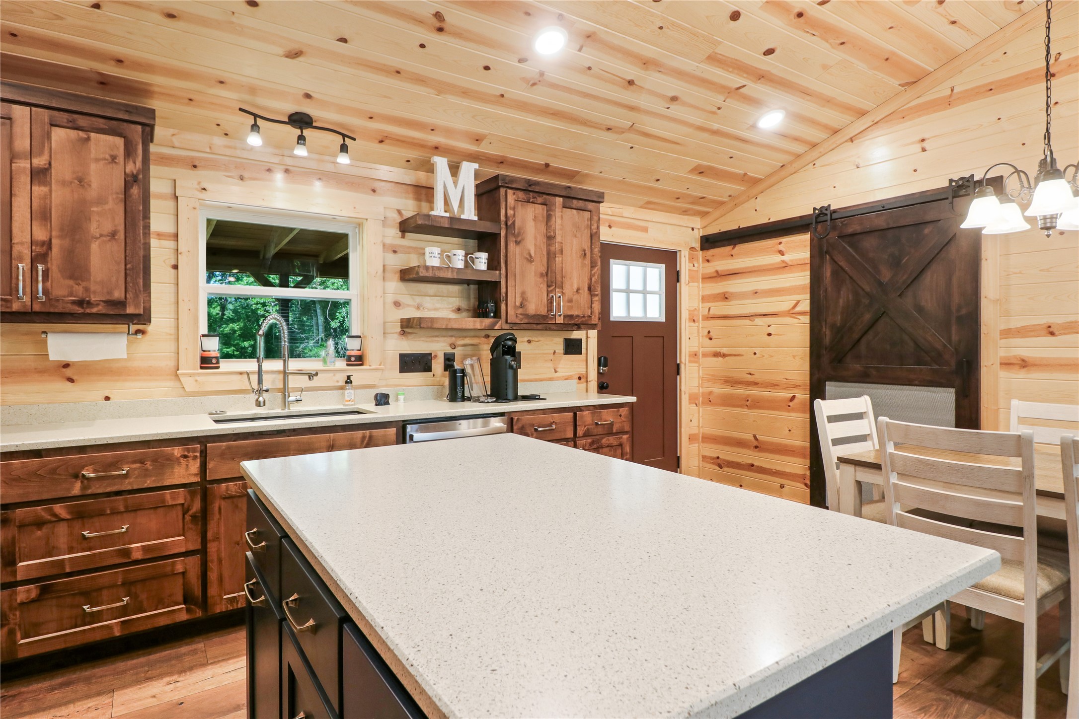 351 Private Road 6294 Palestine TX 75801