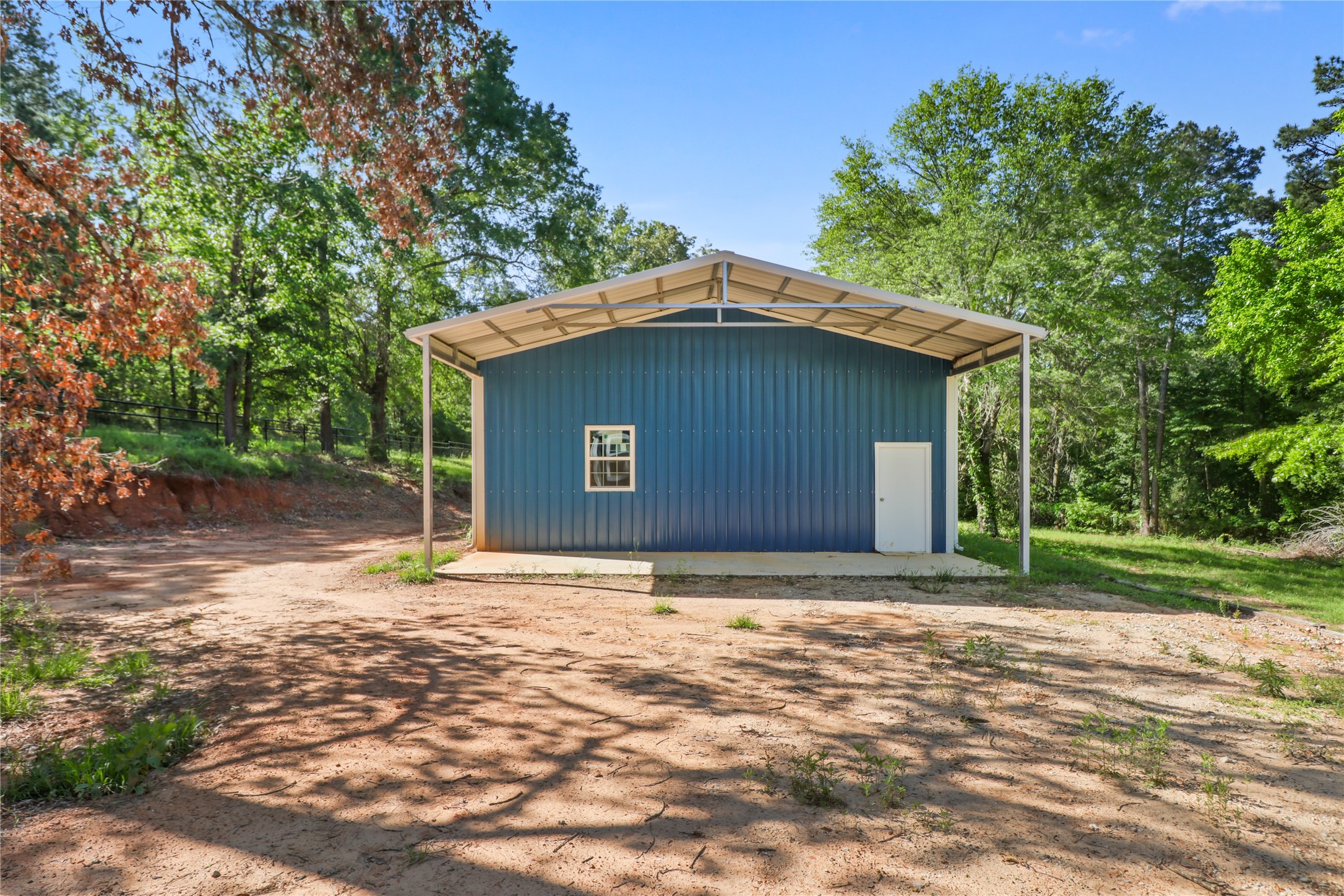 351 Private Road 6294 Palestine TX 75801
