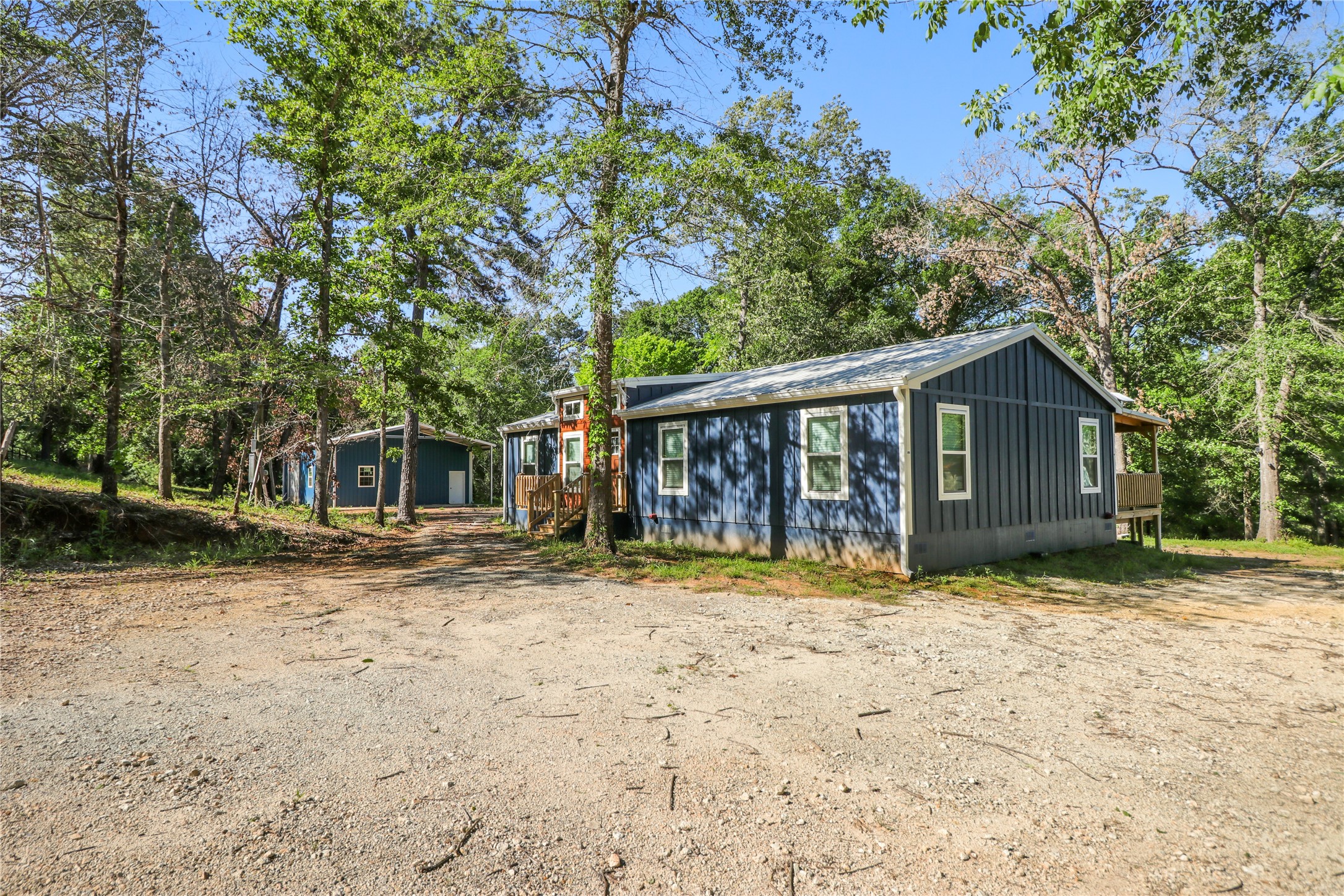 351 Private Road 6294 Palestine TX 75801
