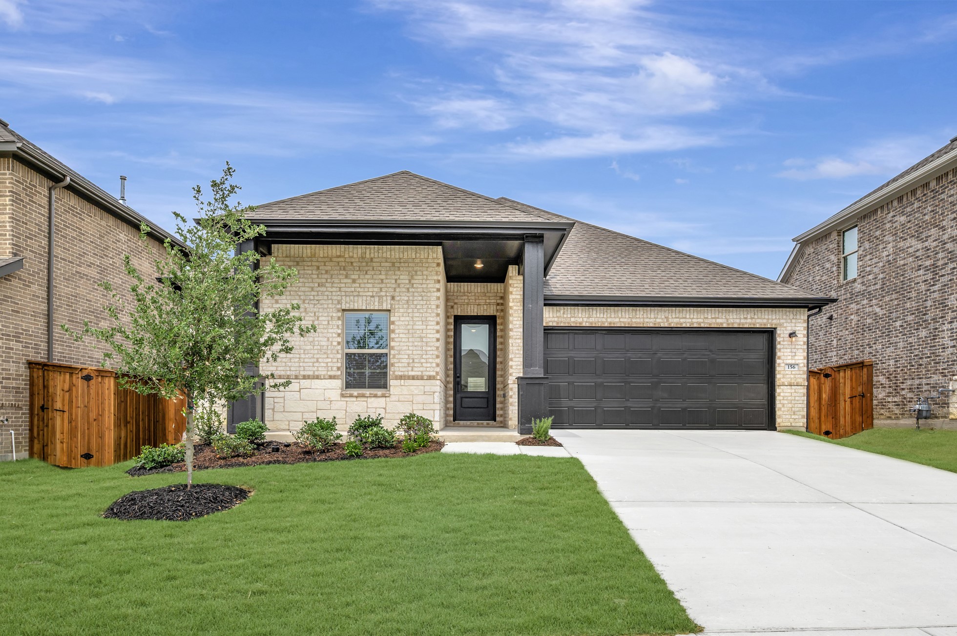 156 Summer Rain Way Newark TX 76071