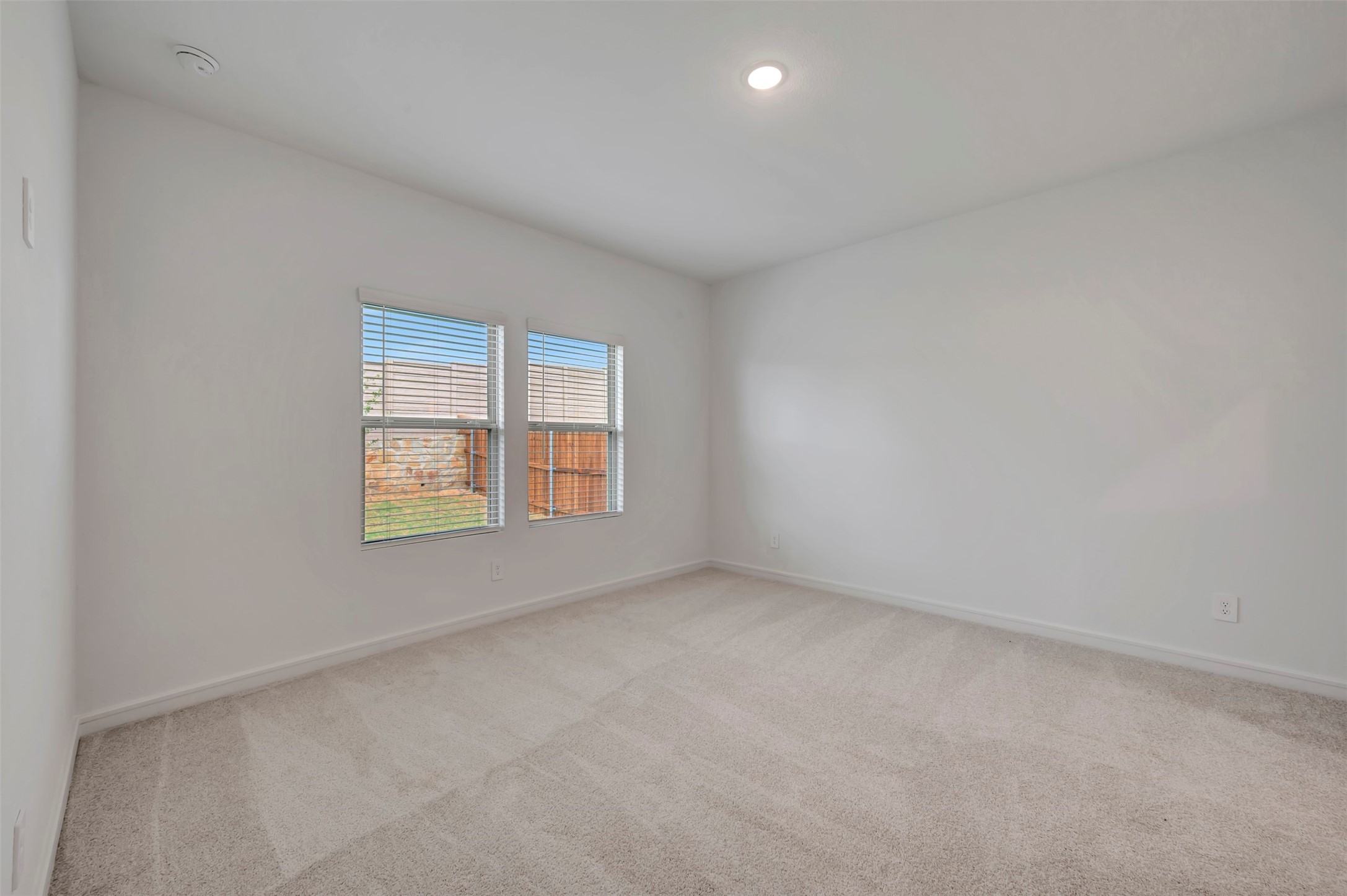 156 Summer Rain Way Newark TX 76071