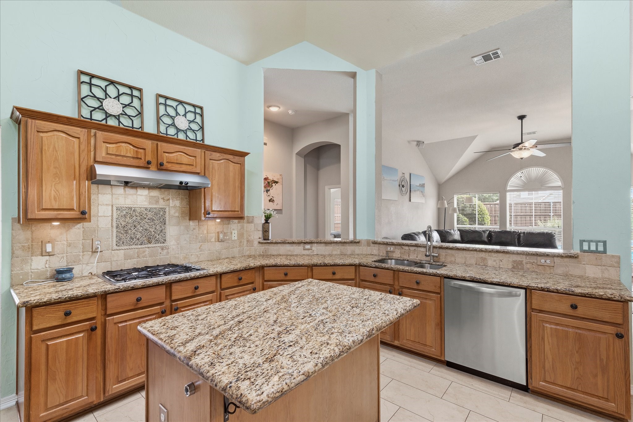 8801 Watersway Drive Rowlett TX 75088