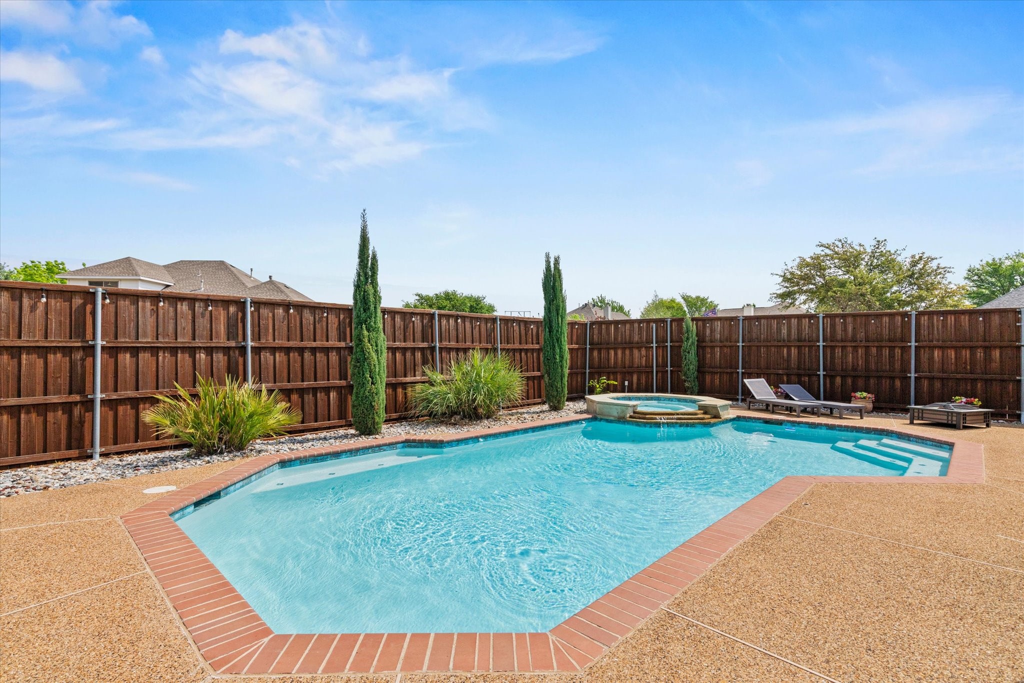 8801 Watersway Drive Rowlett TX 75088