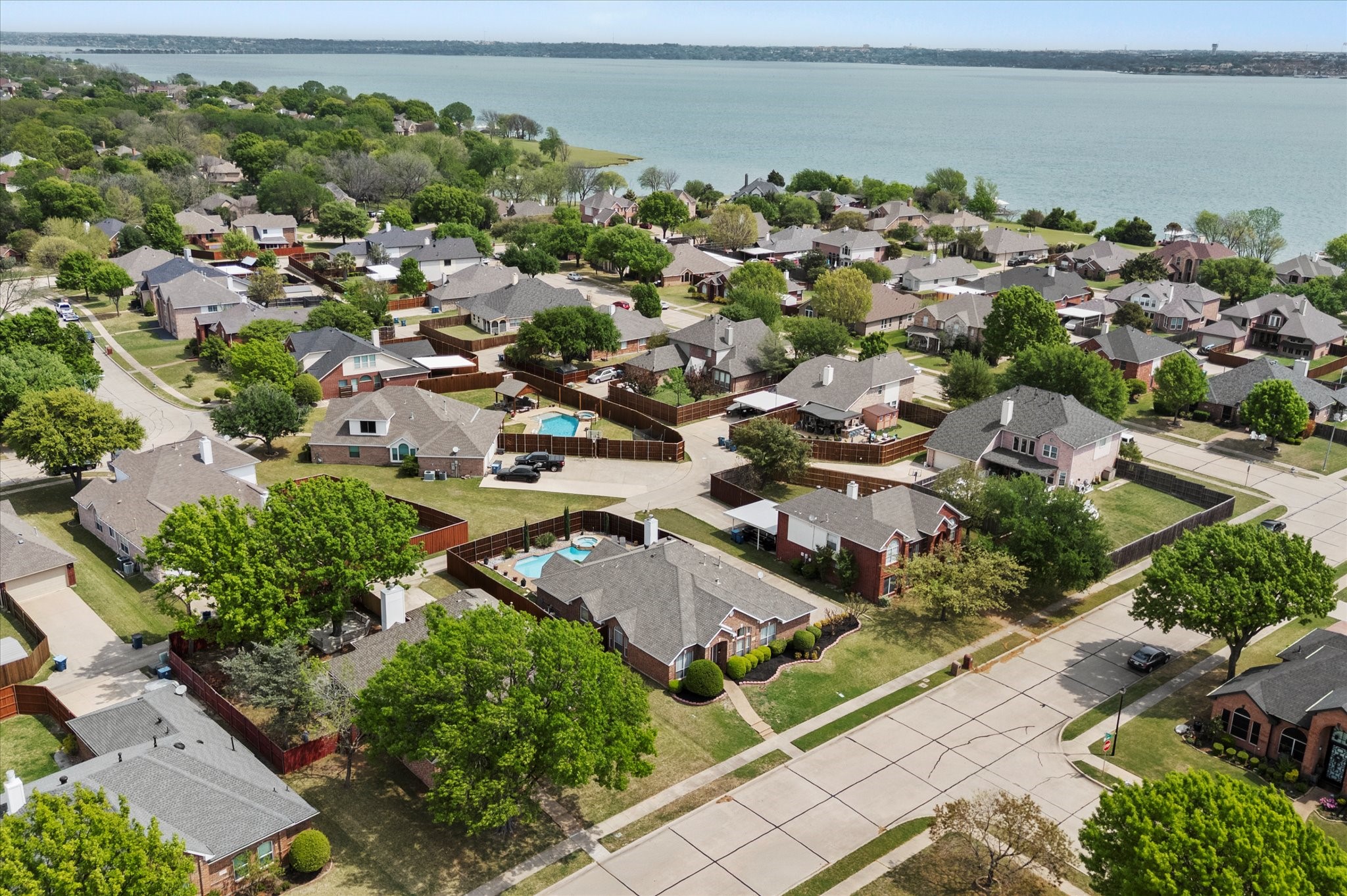 8801 Watersway Drive Rowlett TX 75088