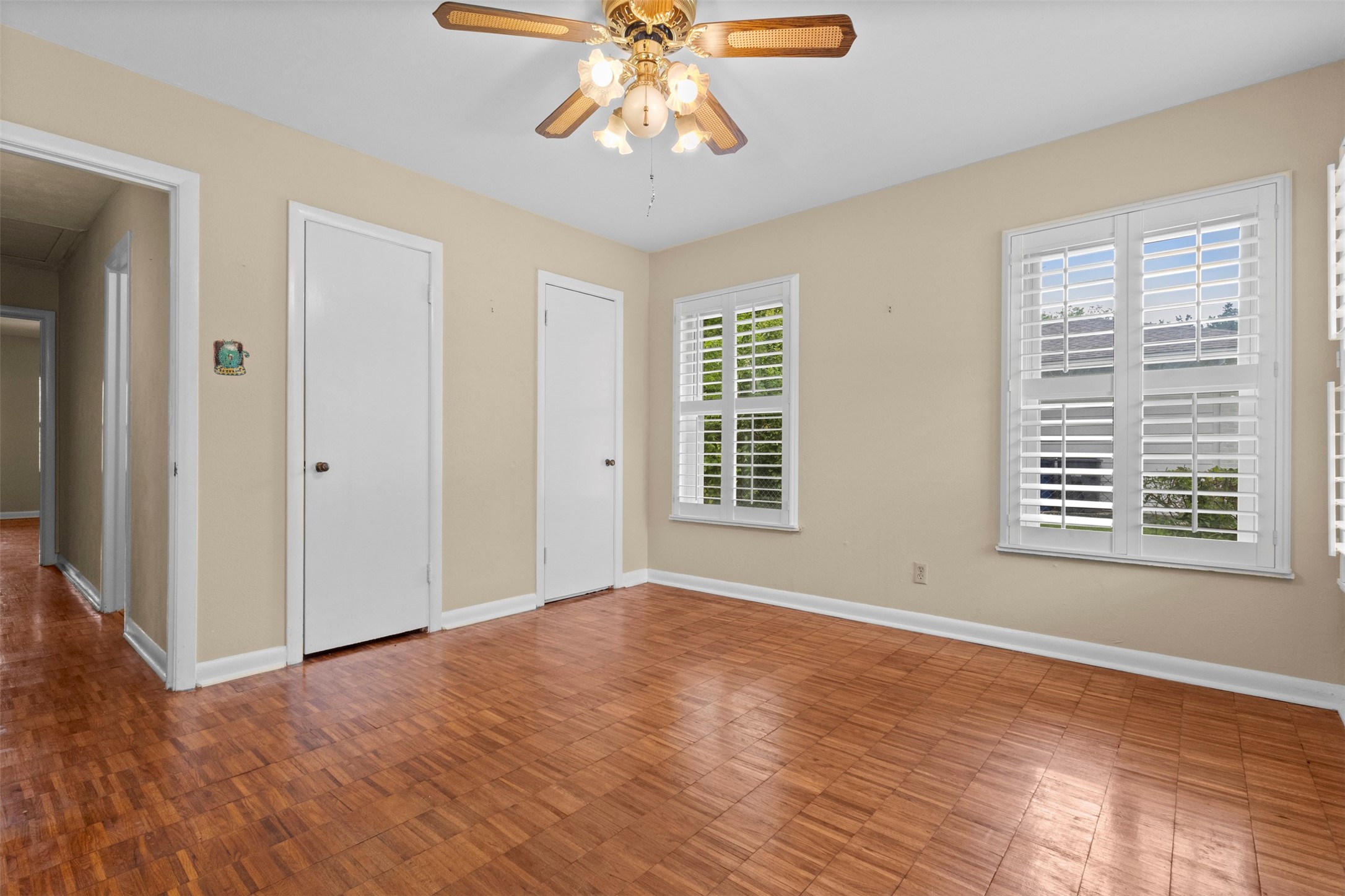 9823 Limerick Drive Dallas TX 75218