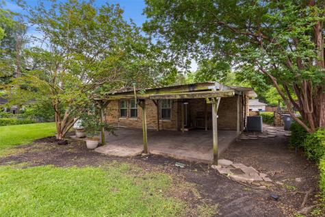 9823 Limerick Drive Dallas TX 75218