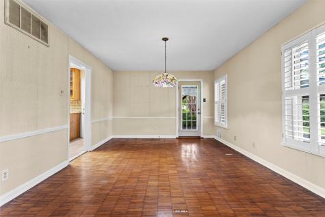 9823 Limerick Drive Dallas TX 75218