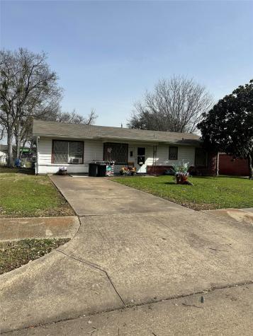 1102 Pampa Drive Mesquite TX 75149
