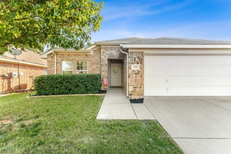 4202 Sapphire Lane Granbury TX 76049