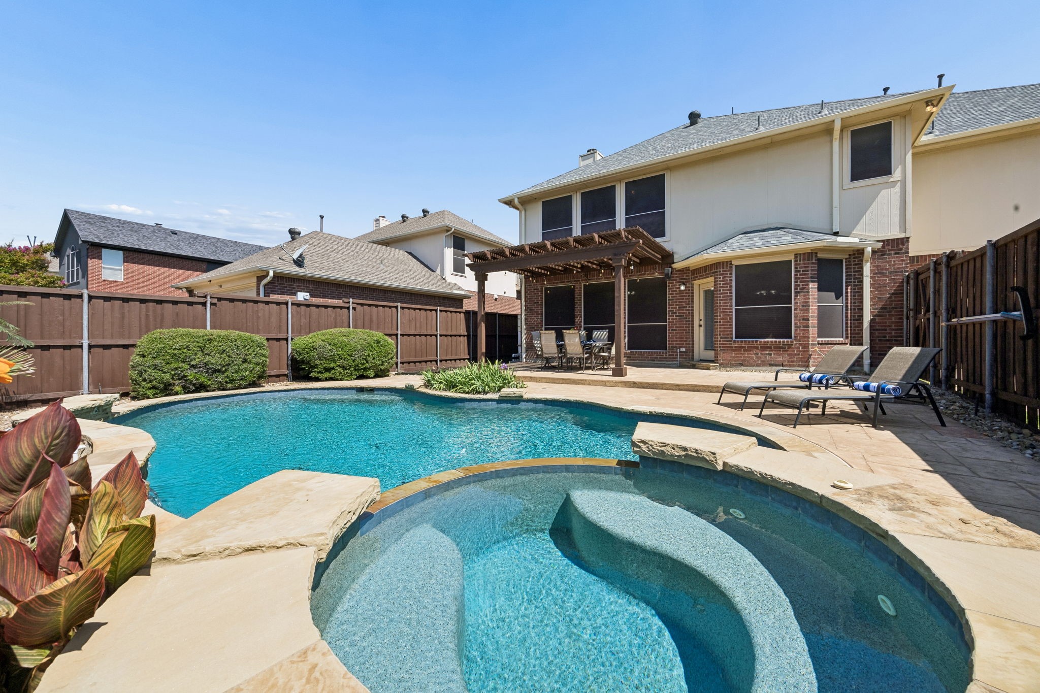 2504 Heather Glen Drive Plano TX 75025