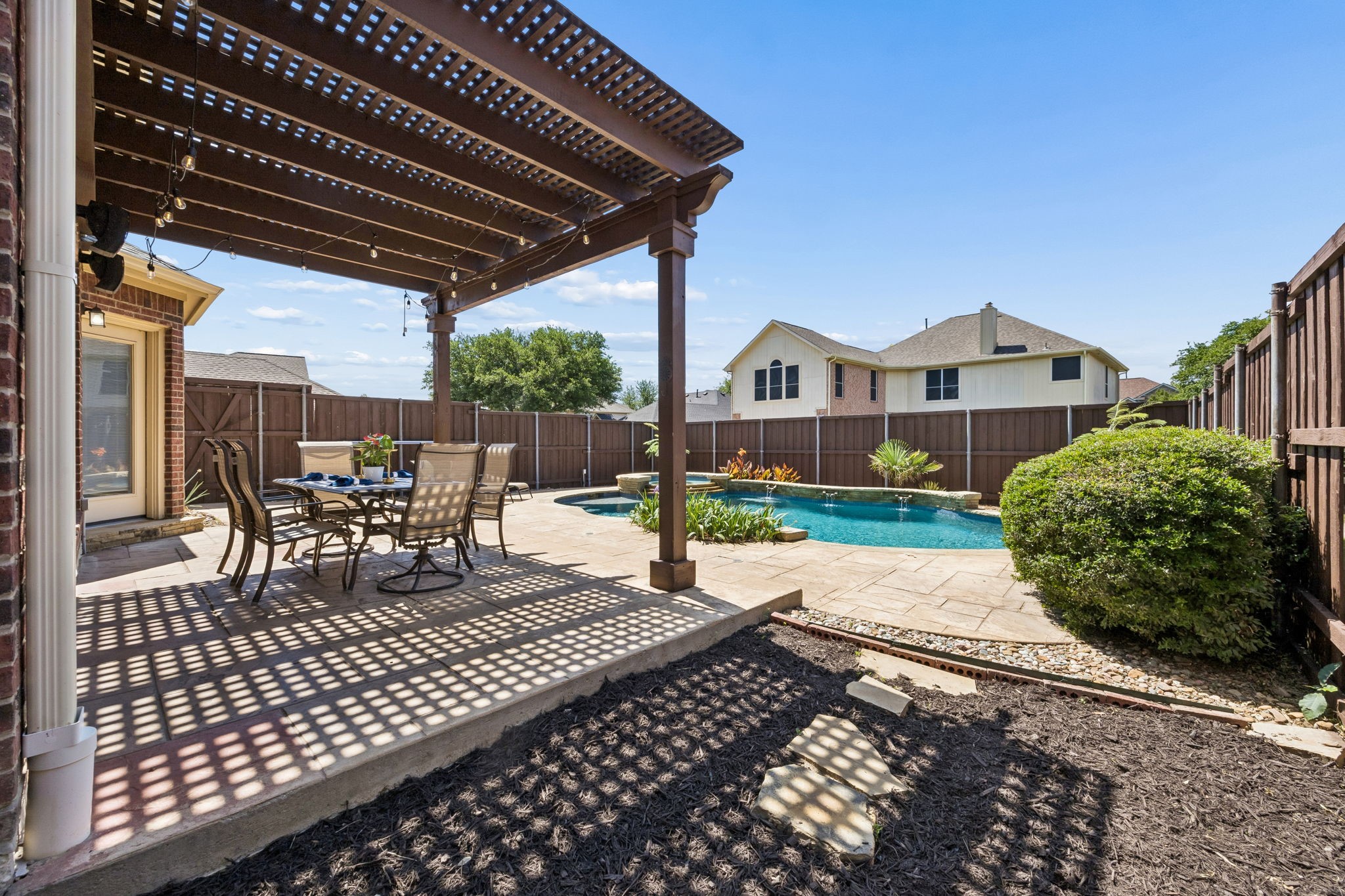 2504 Heather Glen Drive Plano TX 75025
