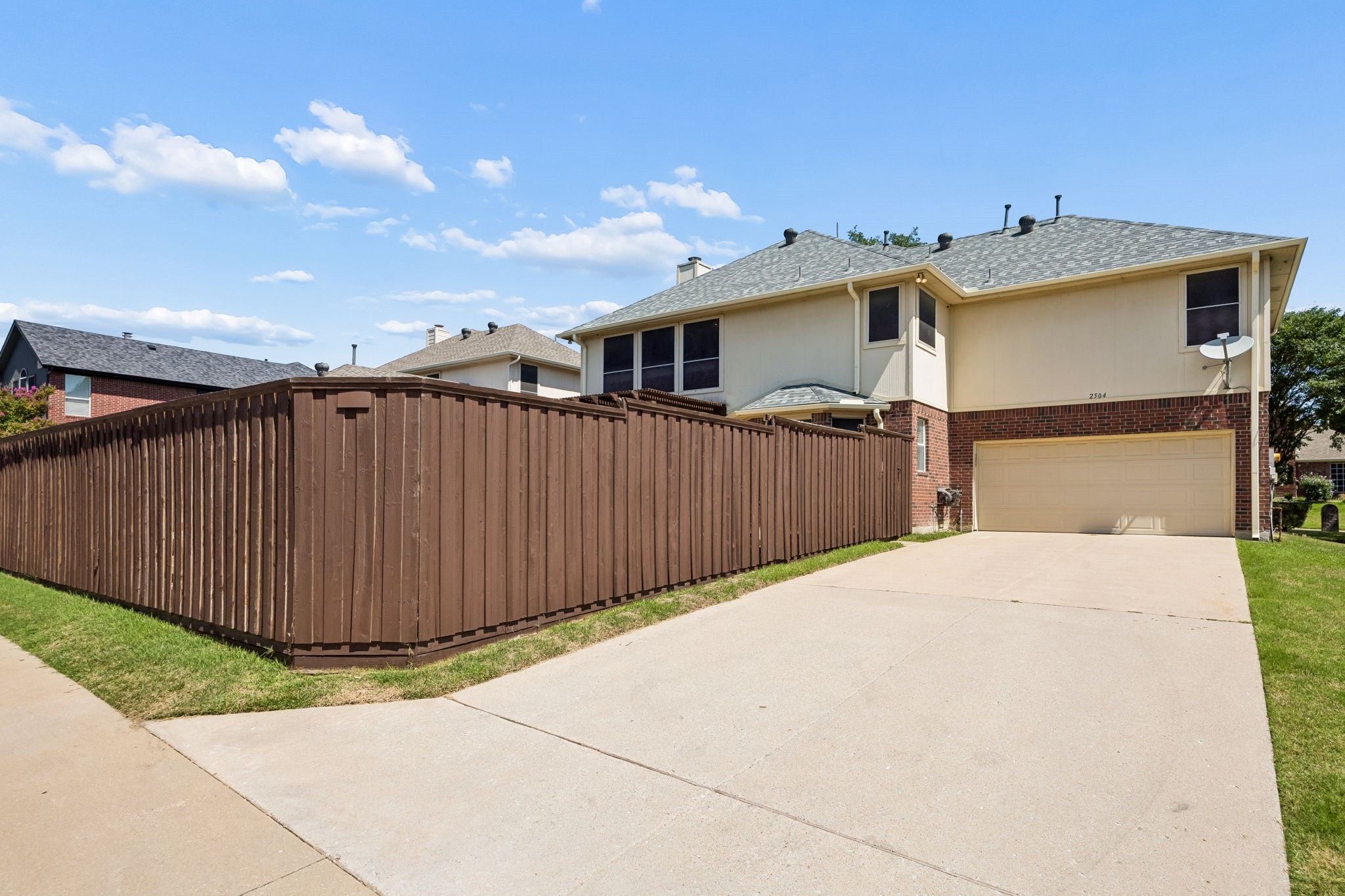 2504 Heather Glen Drive Plano TX 75025