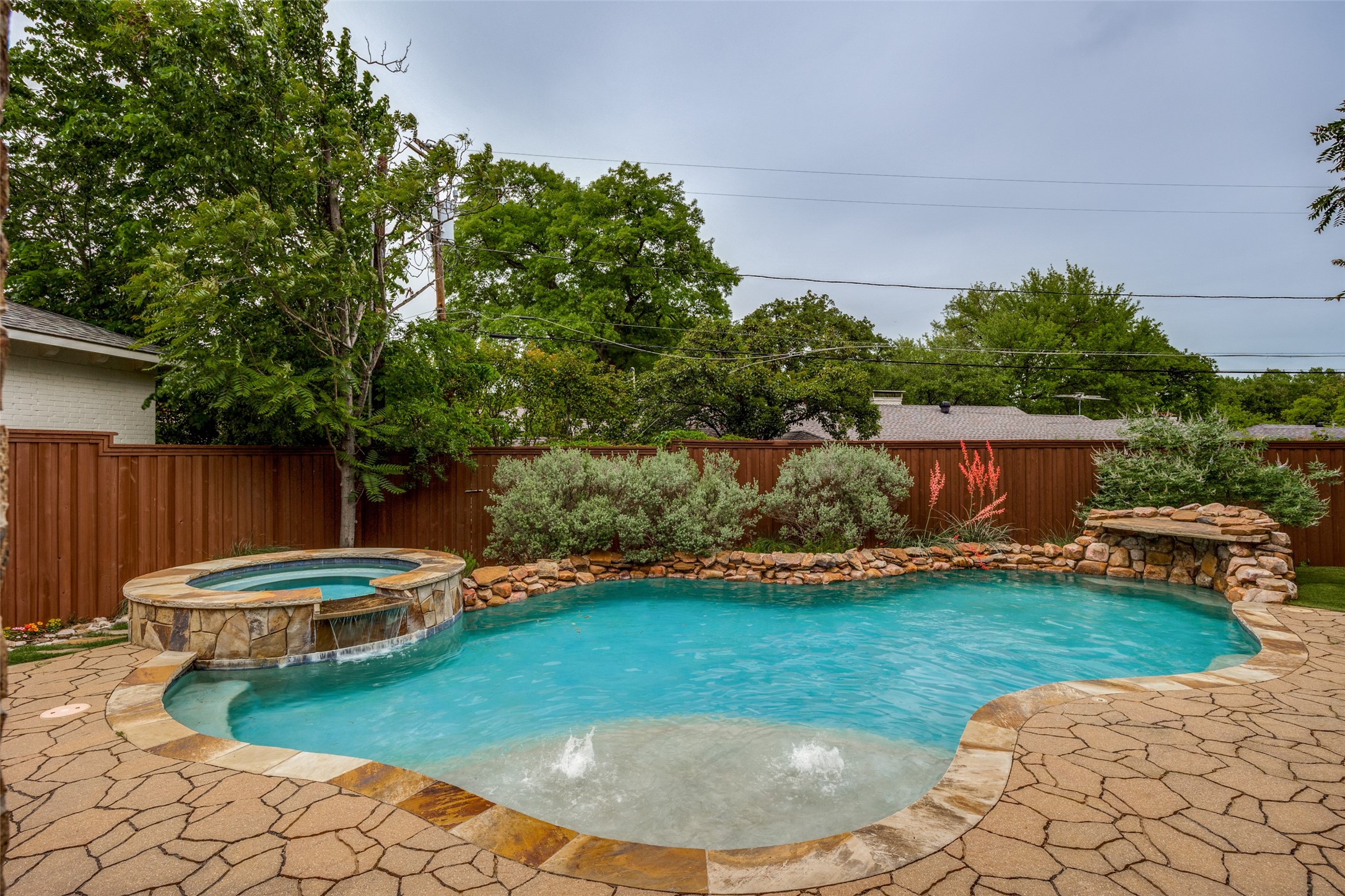 6431 Vickery Boulevard Dallas TX 75214