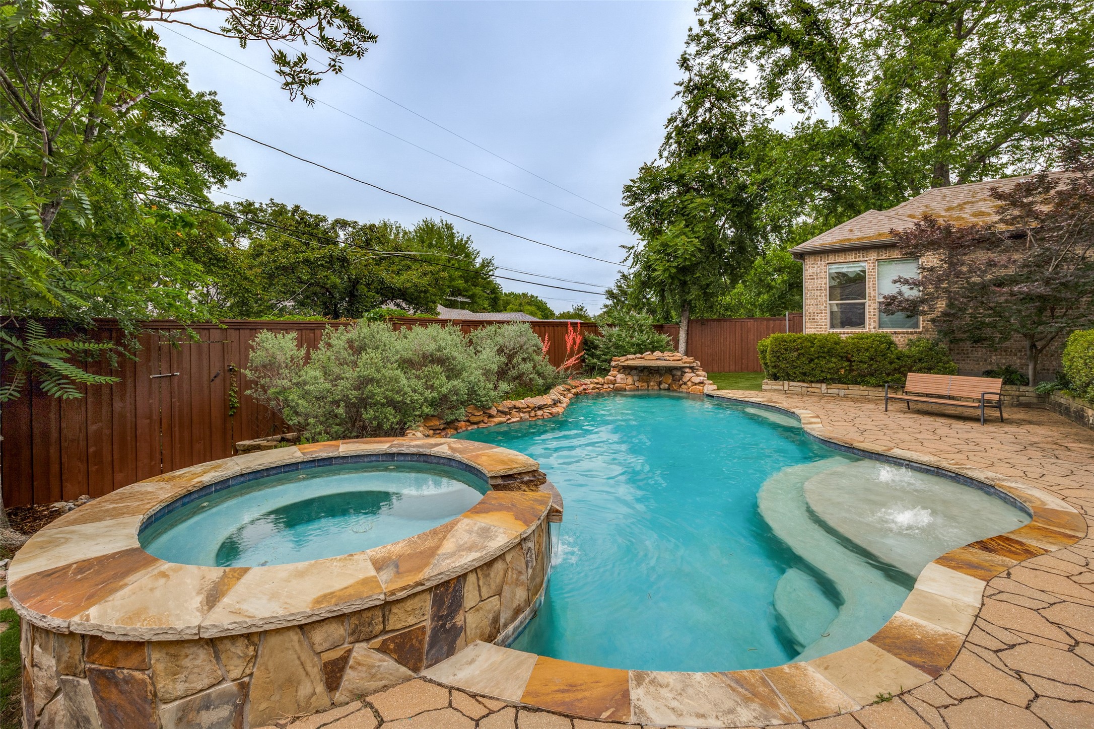 6431 Vickery Boulevard Dallas TX 75214