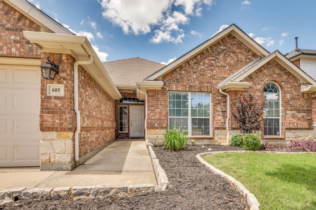 605 Southwind Drive Arlington TX 76002