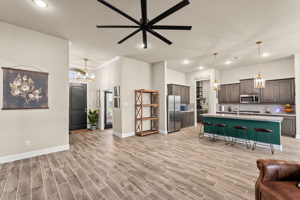 8130 Honeywell Avenue Greenville TX 75402