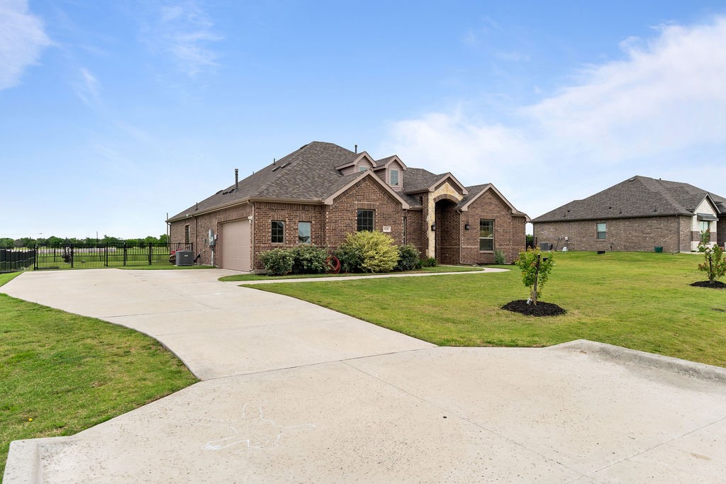 8130 Honeywell Avenue Greenville TX 75402
