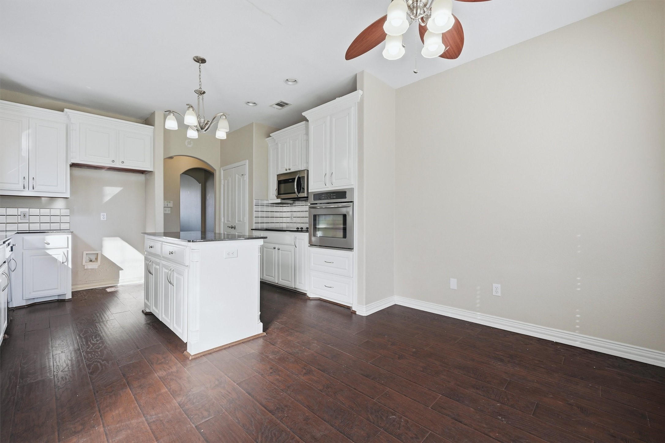 1419 N Grand Avenue Sherman TX 75090