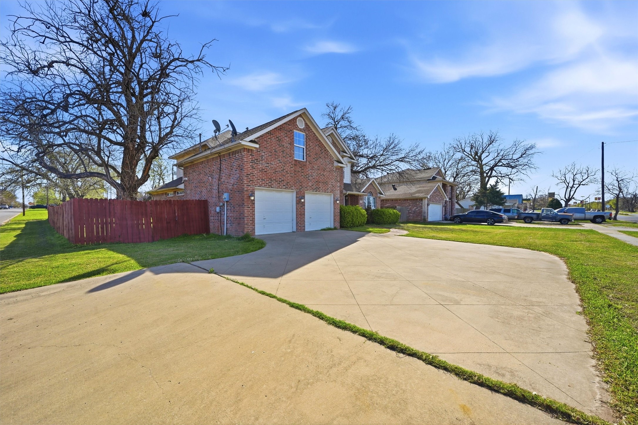 1419 N Grand Avenue Sherman TX 75090