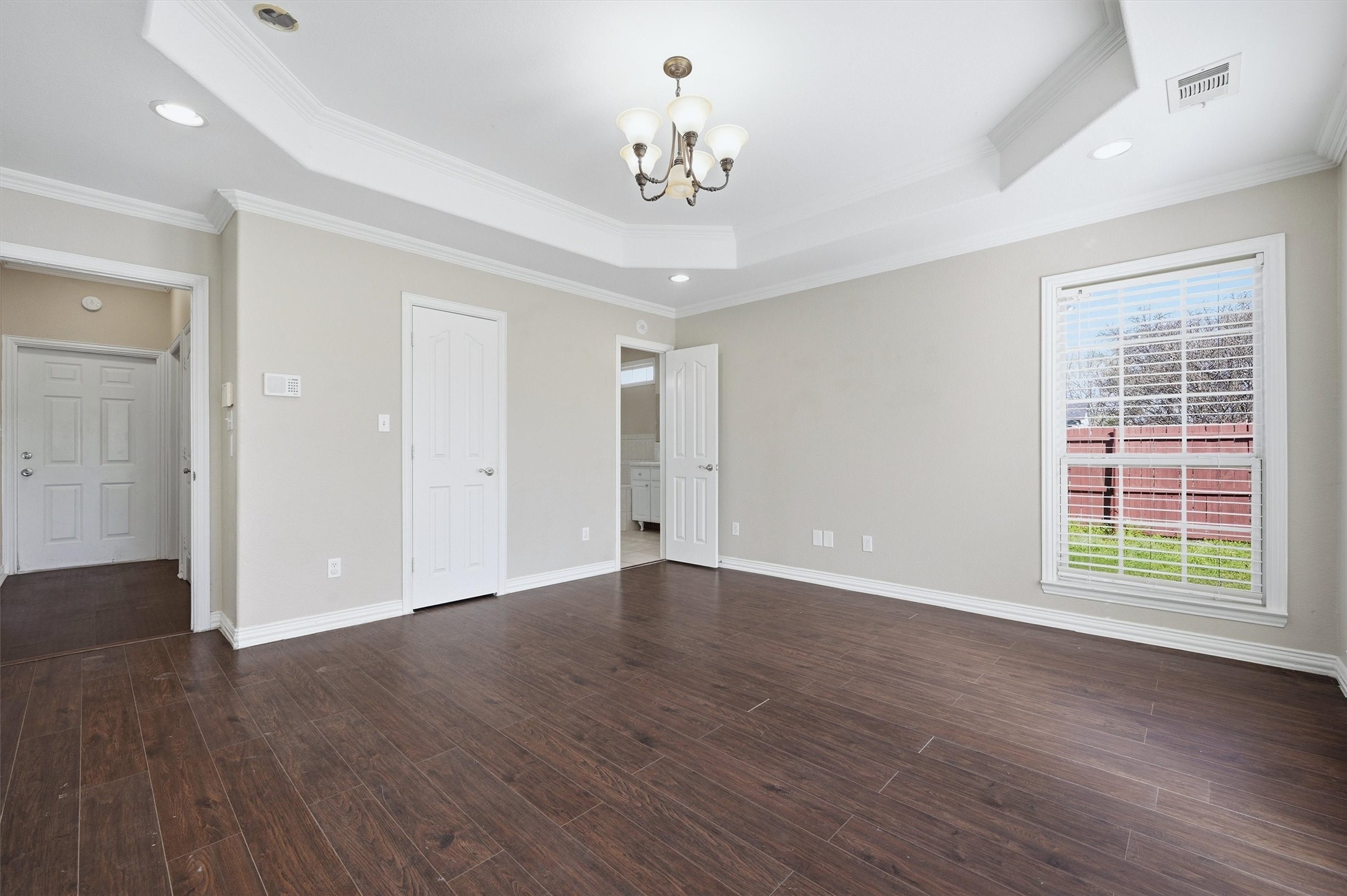 1419 N Grand Avenue Sherman TX 75090