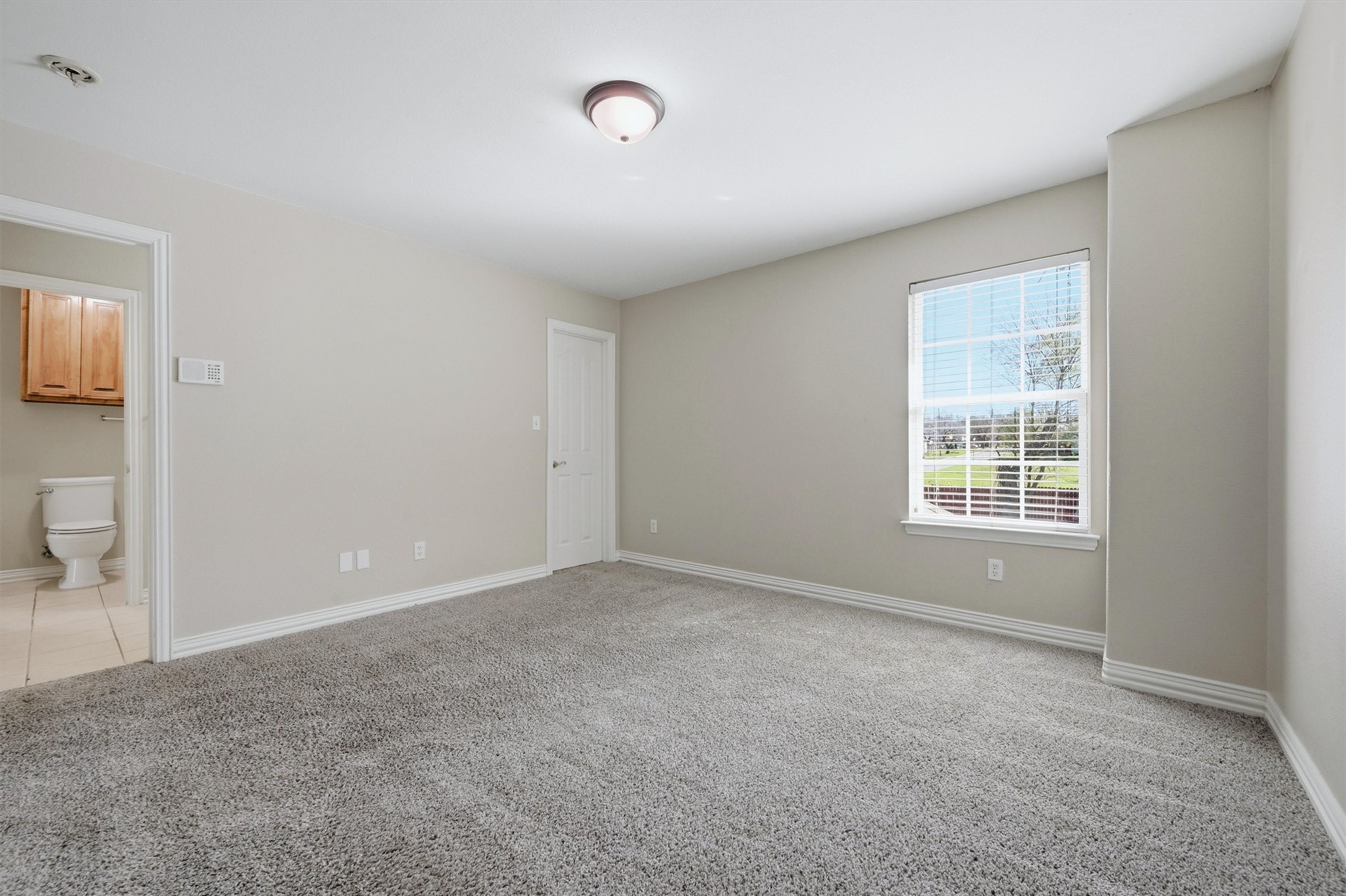 1419 N Grand Avenue Sherman TX 75090