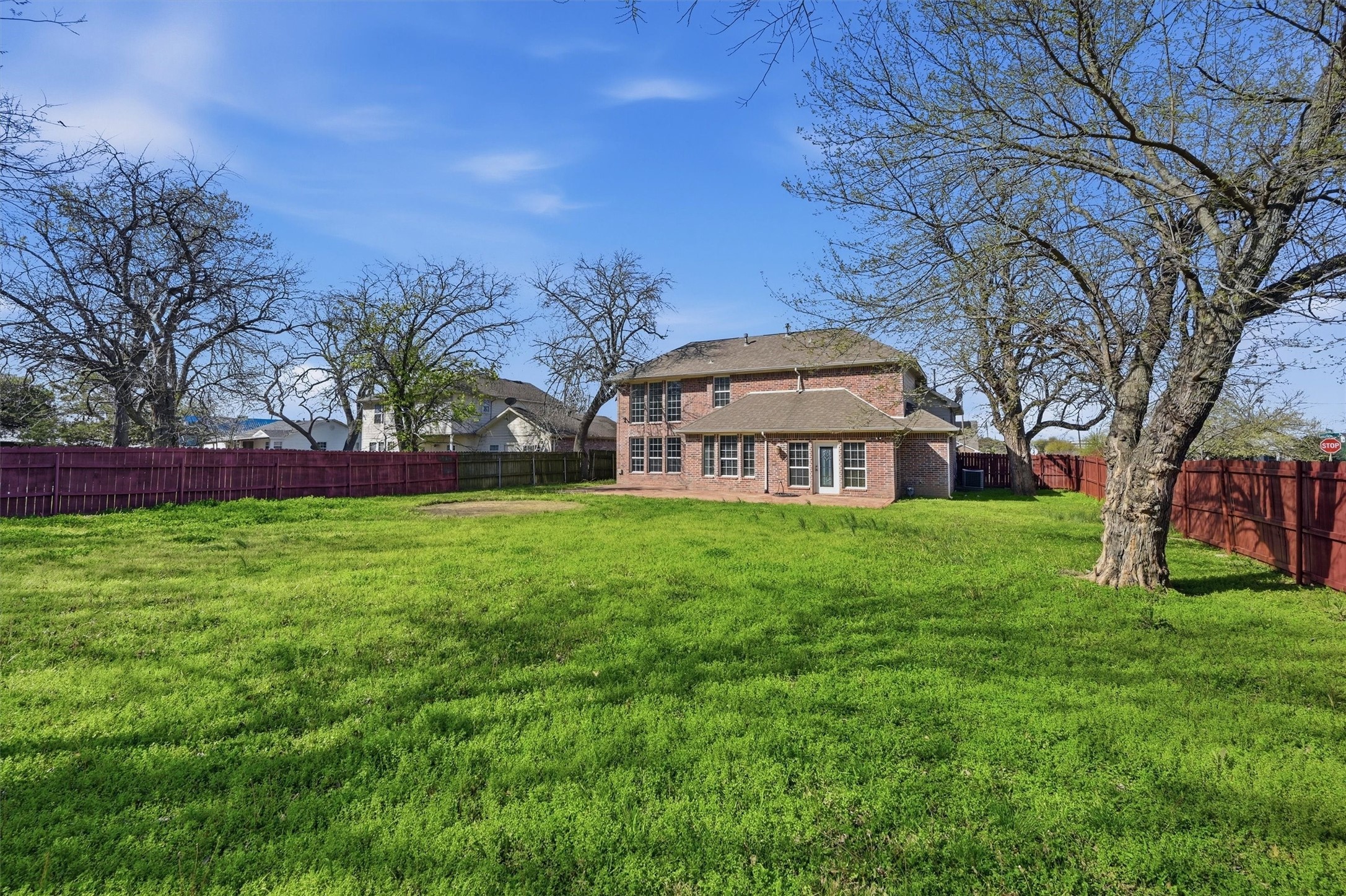 1419 N Grand Avenue Sherman TX 75090