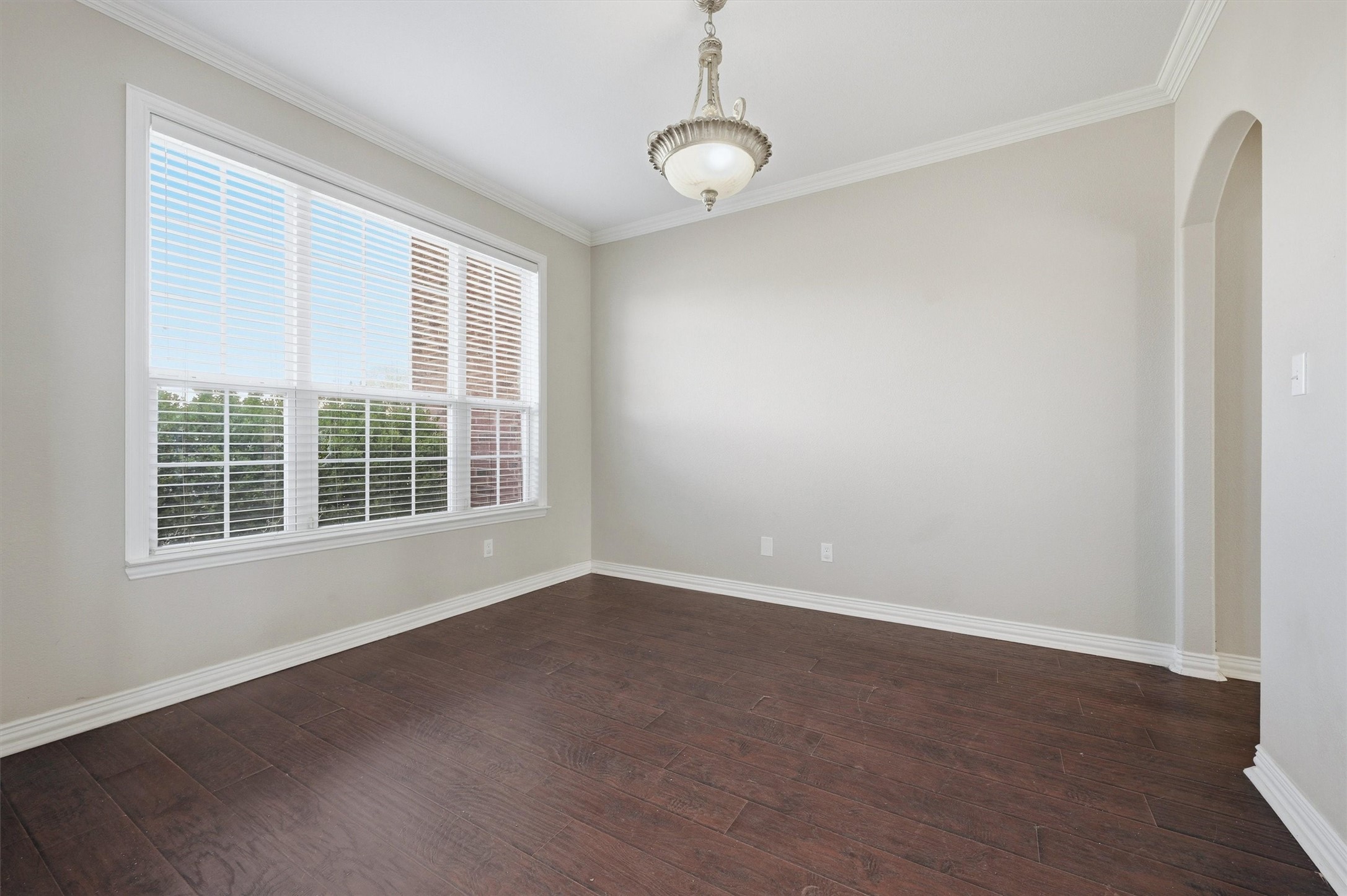 1419 N Grand Avenue Sherman TX 75090