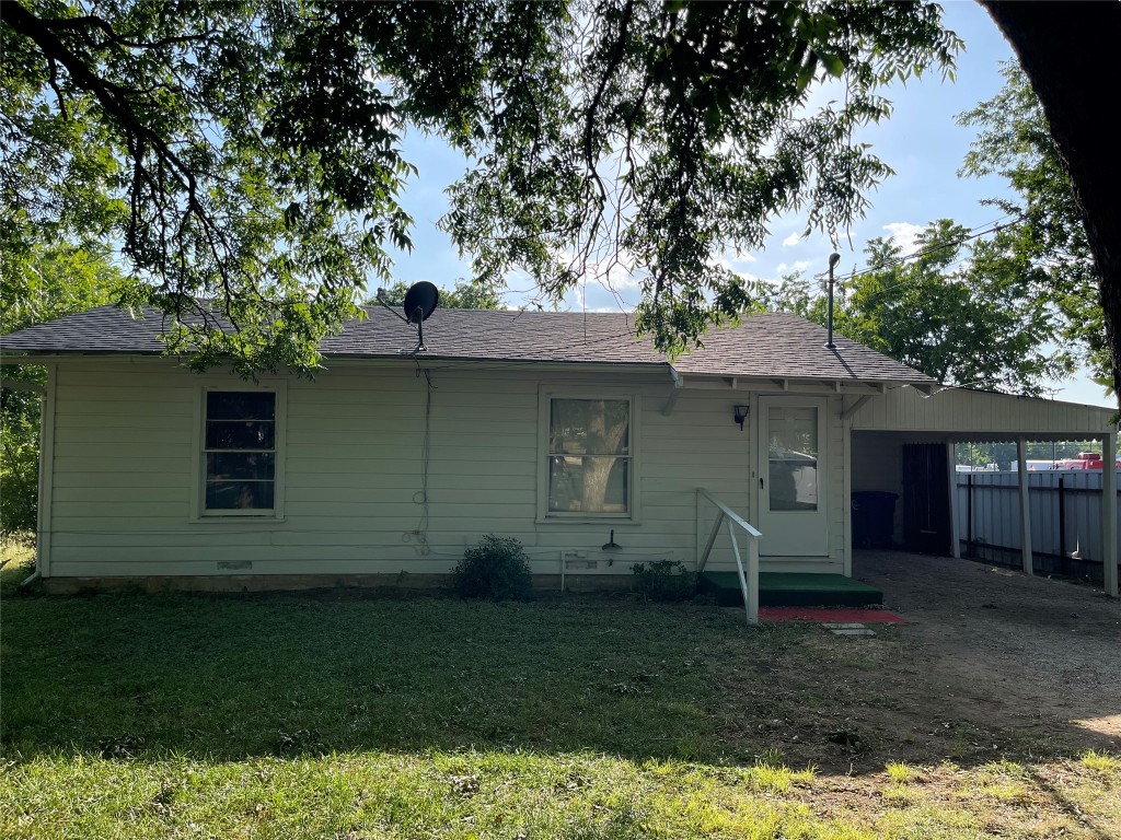 1805 N Robinson Street Cleburne TX 76031