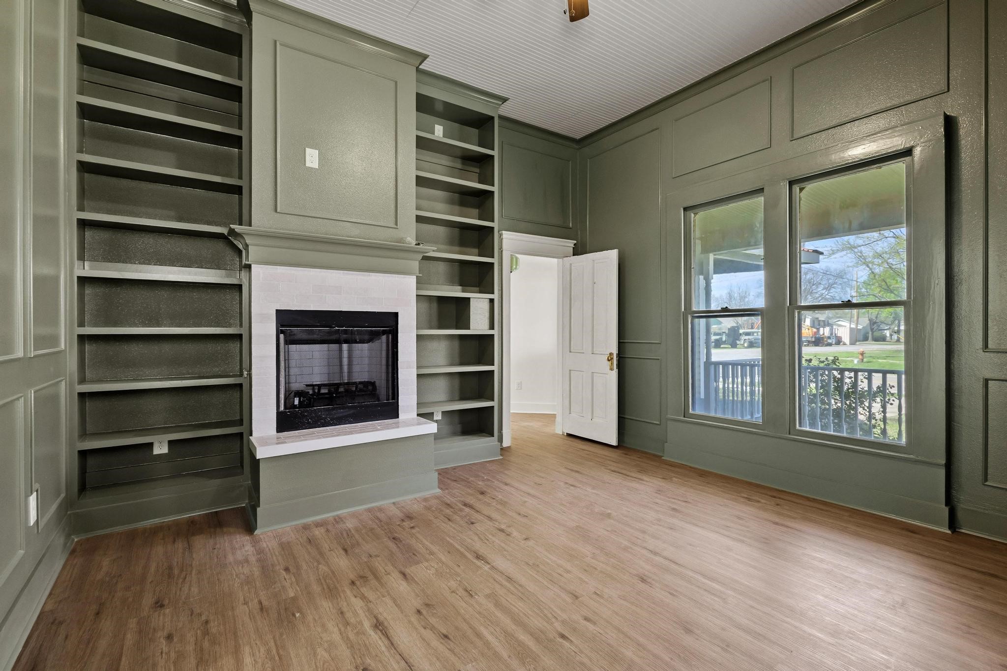 331 W Grand Street Whitewright TX 75491