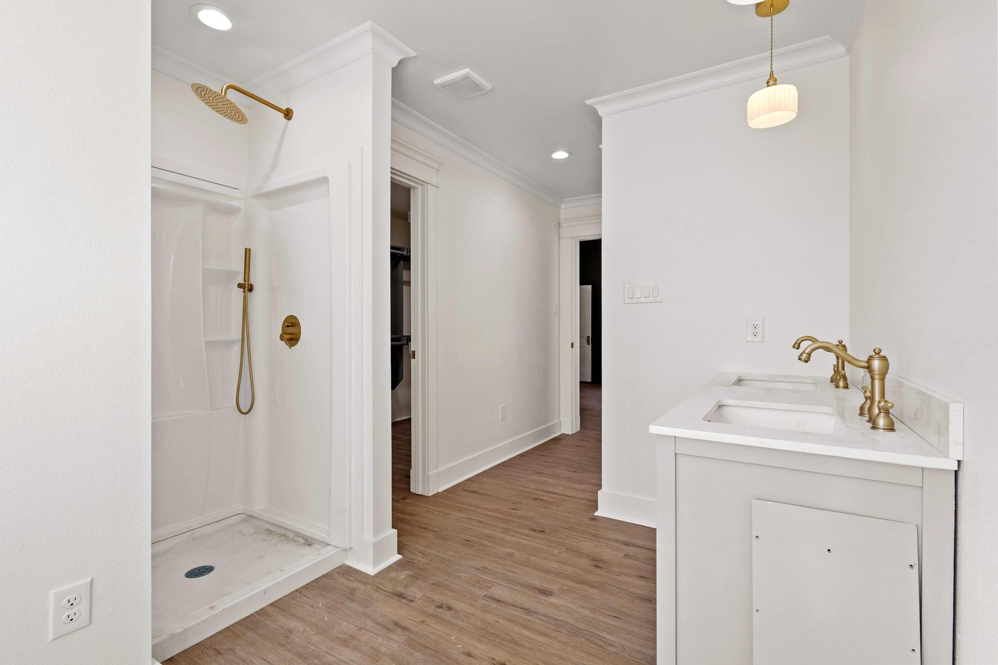 331 W Grand Street Whitewright TX 75491