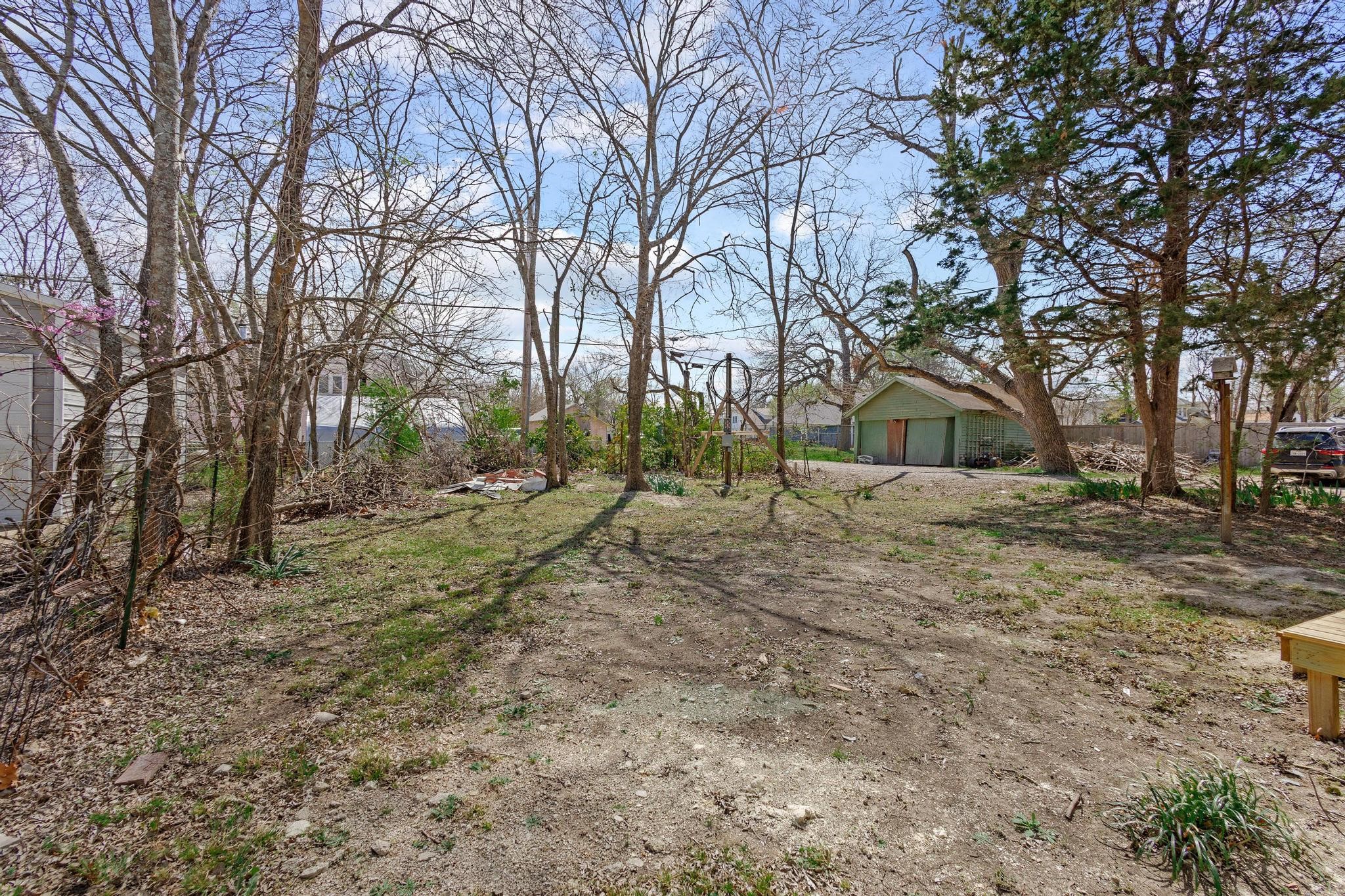 331 W Grand Street Whitewright TX 75491