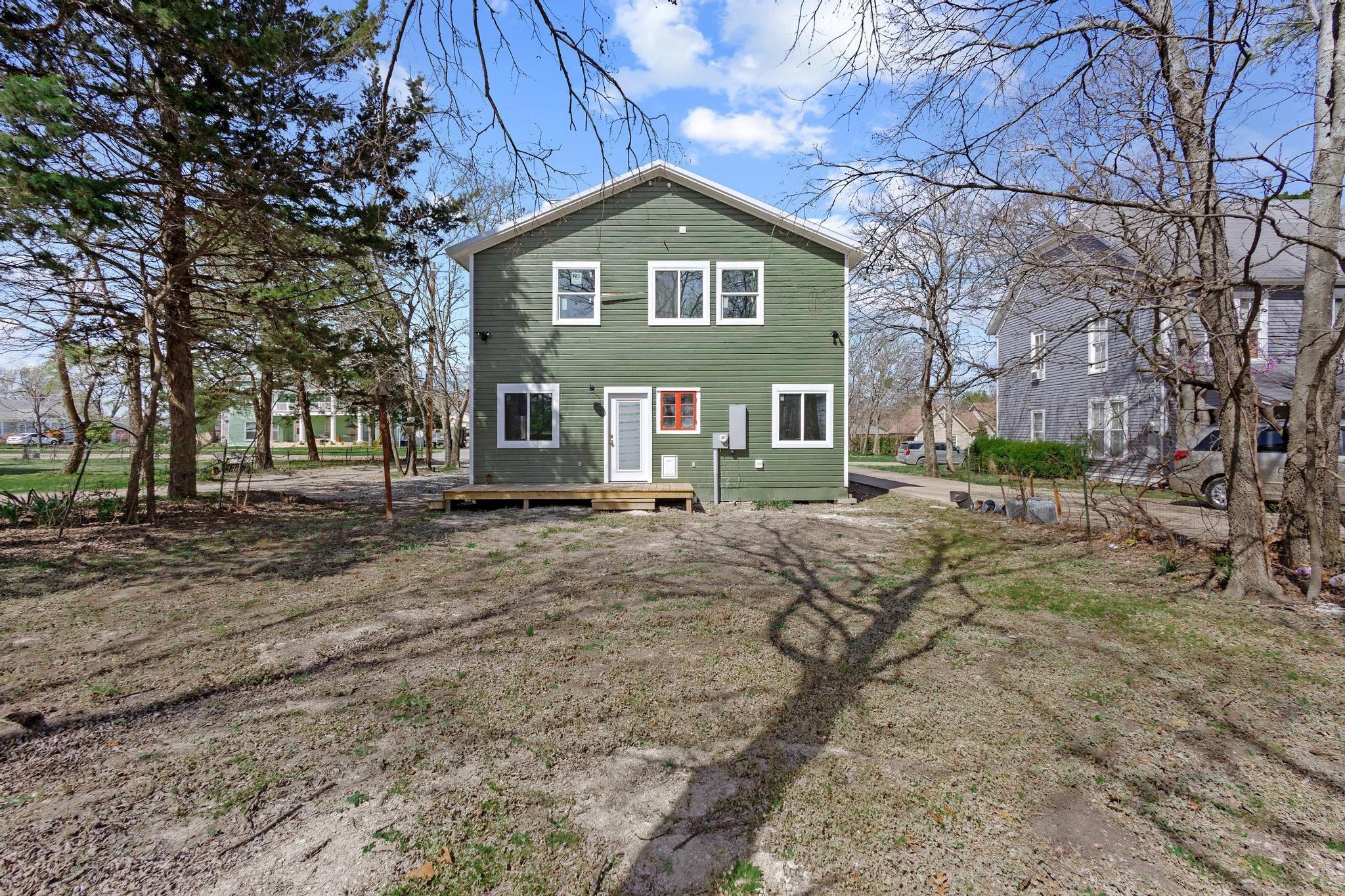 331 W Grand Street Whitewright TX 75491