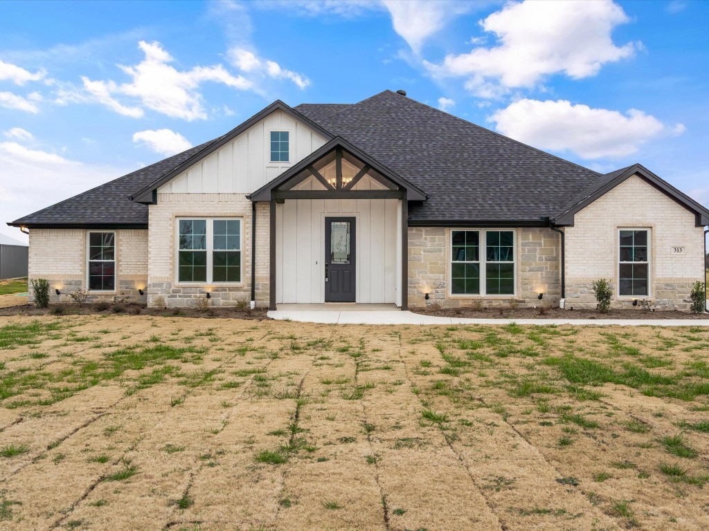 313 Olde Knoll Place Rio Vista TX 76093