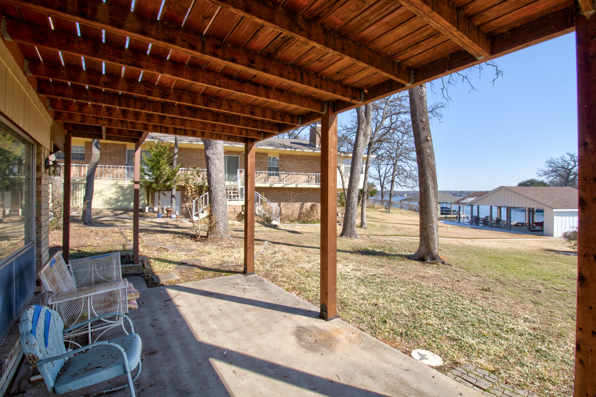 207 Kiowa Drive W Lake Kiowa TX 76240