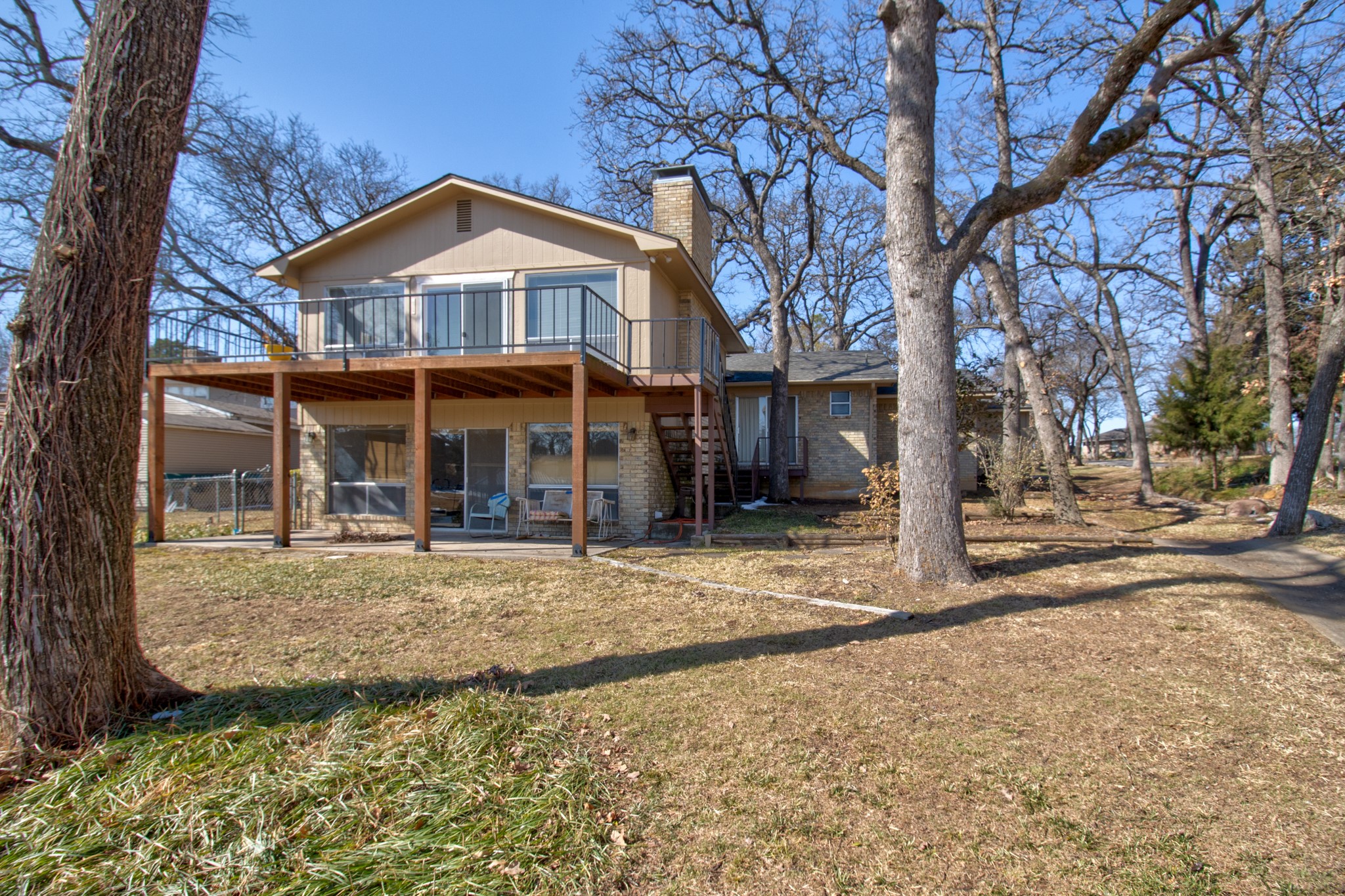 207 Kiowa Drive W Lake Kiowa TX 76240