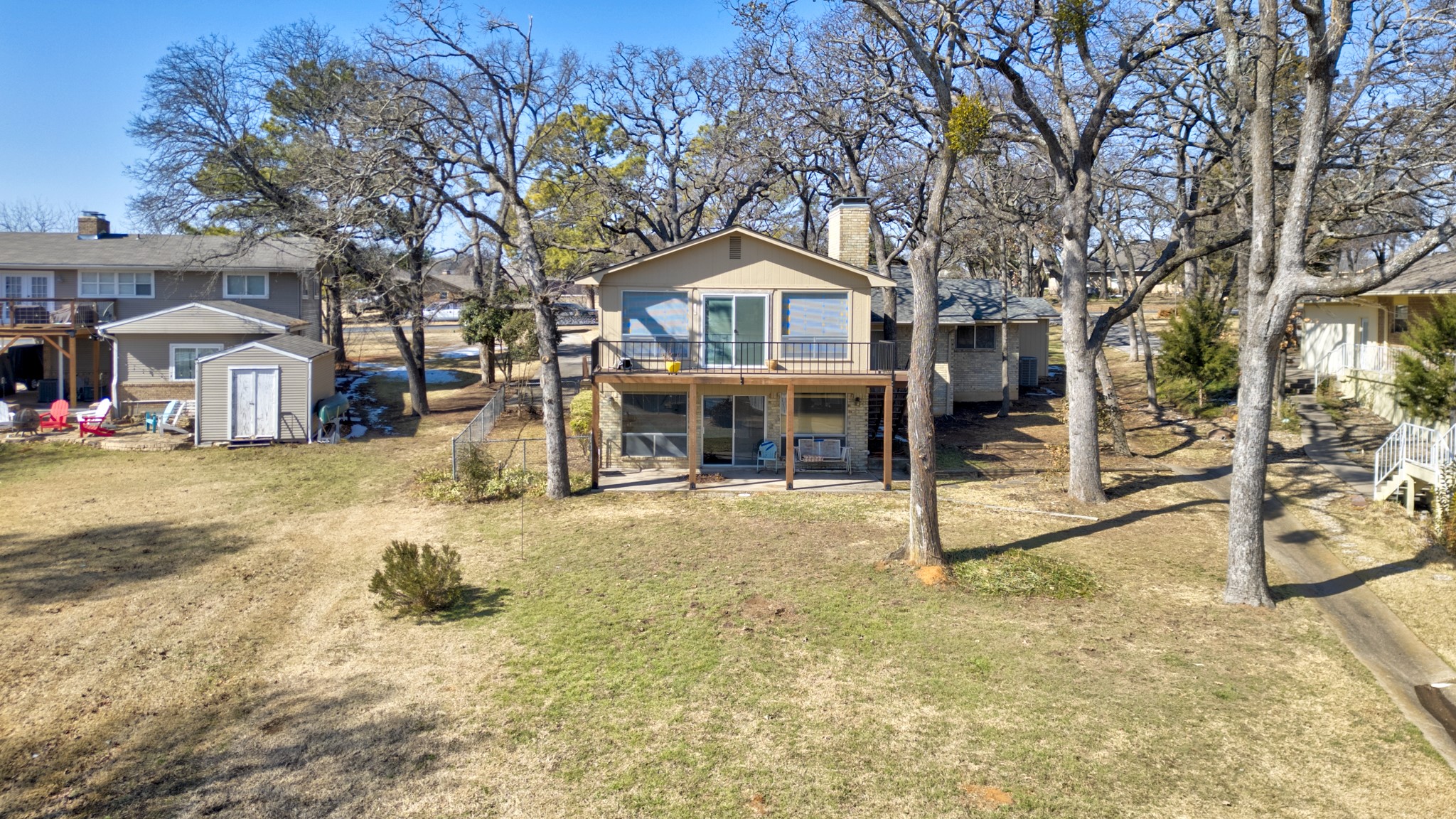 207 Kiowa Drive W Lake Kiowa TX 76240