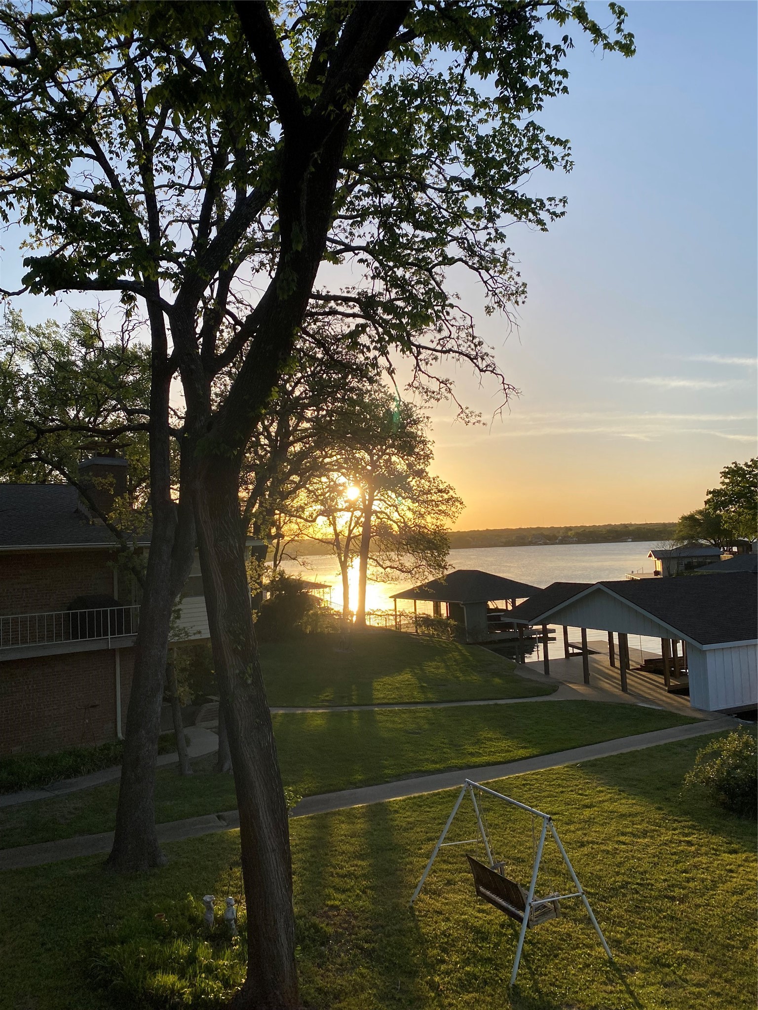 207 Kiowa Drive W Lake Kiowa TX 76240