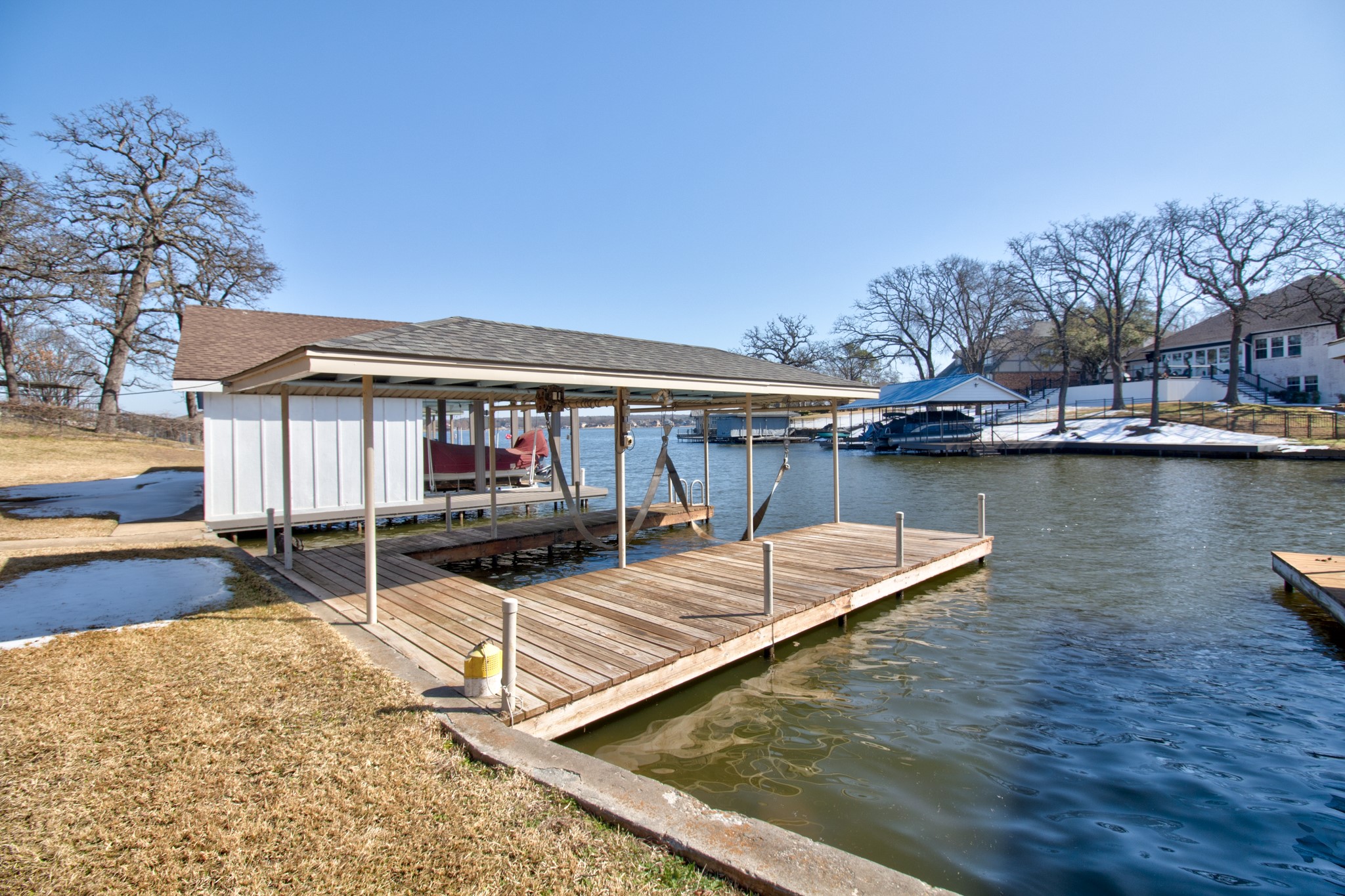 207 Kiowa Drive W Lake Kiowa TX 76240