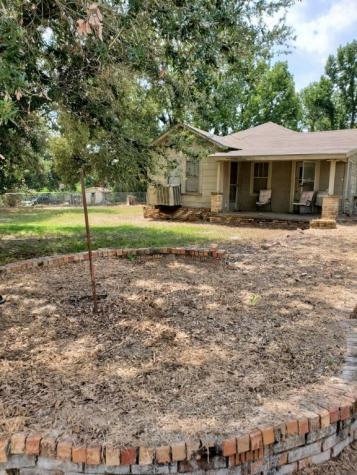 221 Skinner Lane Longview TX 75605