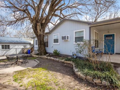 656 Alameda Road Azle TX 76020