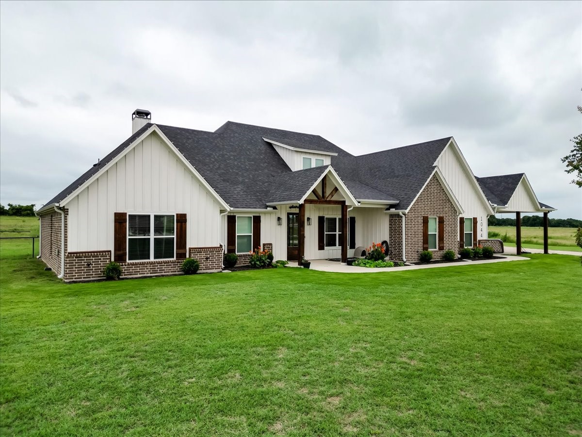 1140 Monarch Court Poolville TX 76487