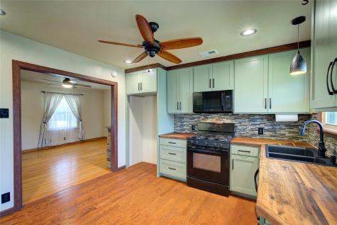 210 E Daugherty Drive Garland TX 75041