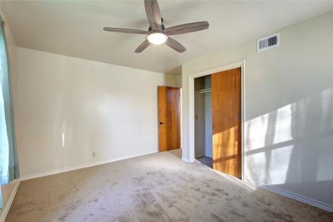 210 E Daugherty Drive Garland TX 75041