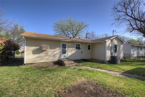 210 E Daugherty Drive Garland TX 75041