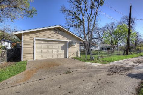 210 E Daugherty Drive Garland TX 75041