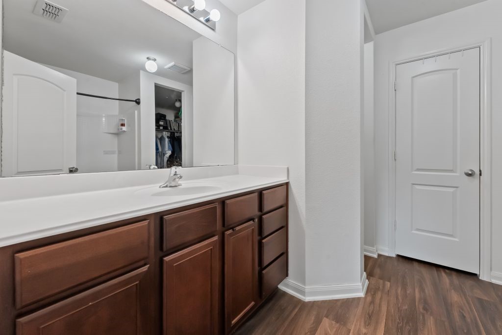 1314 Lucchese Lane Dallas TX 75253