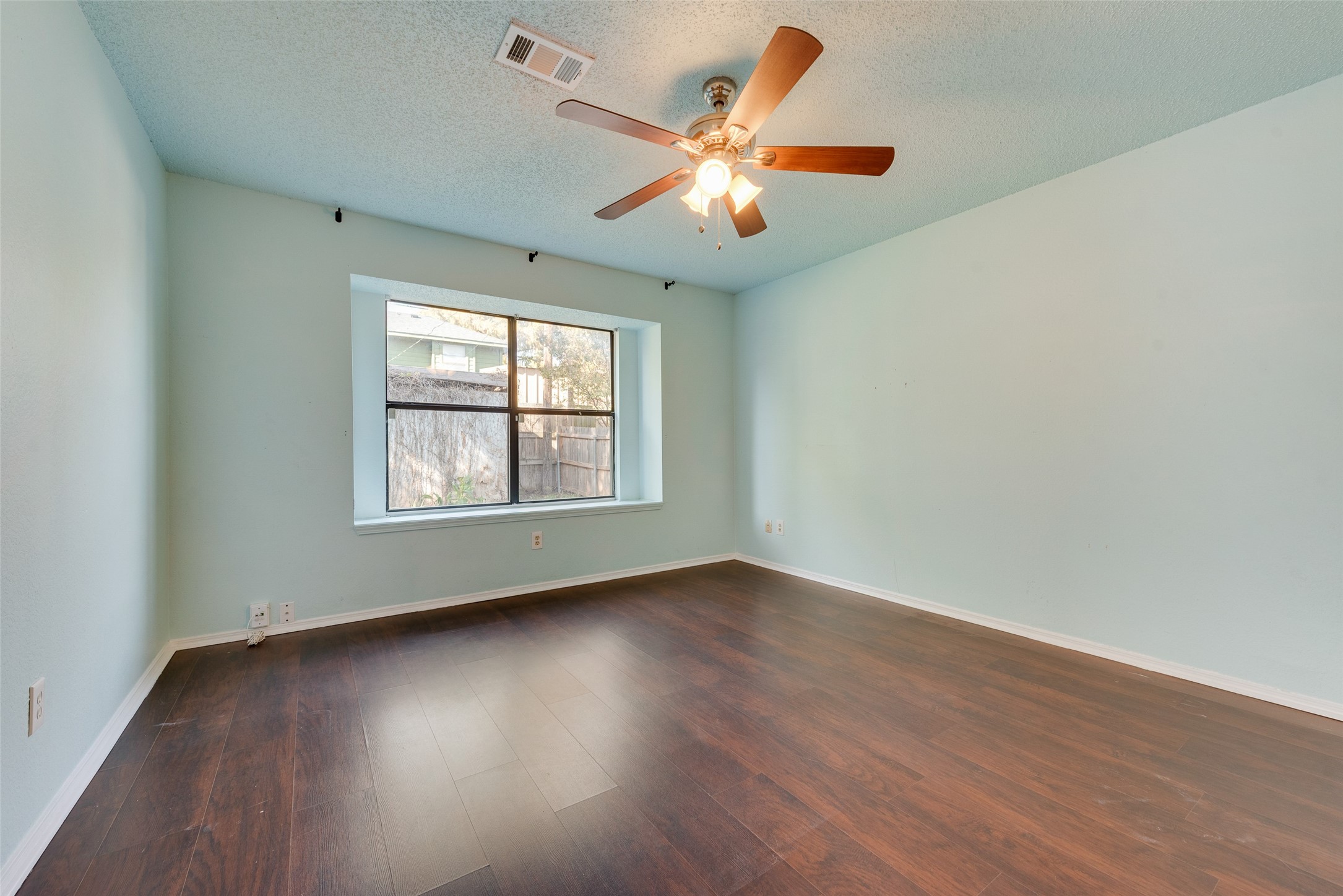 6506 Topaz Drive Arlington TX 76001
