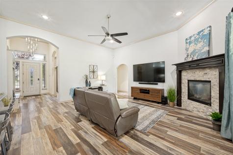 191 Las Colinas Trail Cross Roads TX 76227